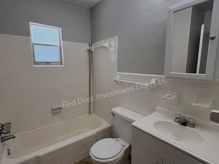 Riverside Apartments - Minutes to the River - Multiple Units Available — Photo 39