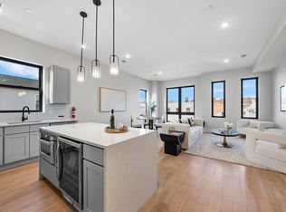 13 Manhattan Ave #3, Jersey City, NJ 07307