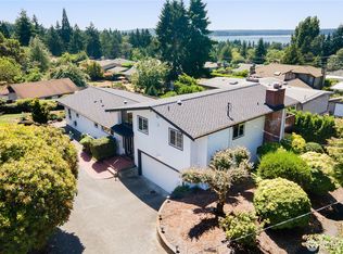 18645 2nd Ave SW, Normandy Park, WA 98166