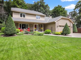 18552 Twilight Trl, Eden Prairie, MN 55346