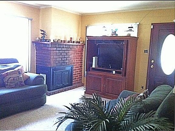 3rd image of 5311 Esmeralda St.