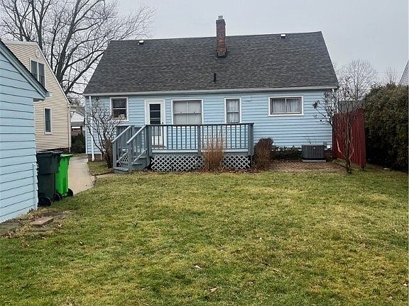 3rd image of 293 E 280th St
