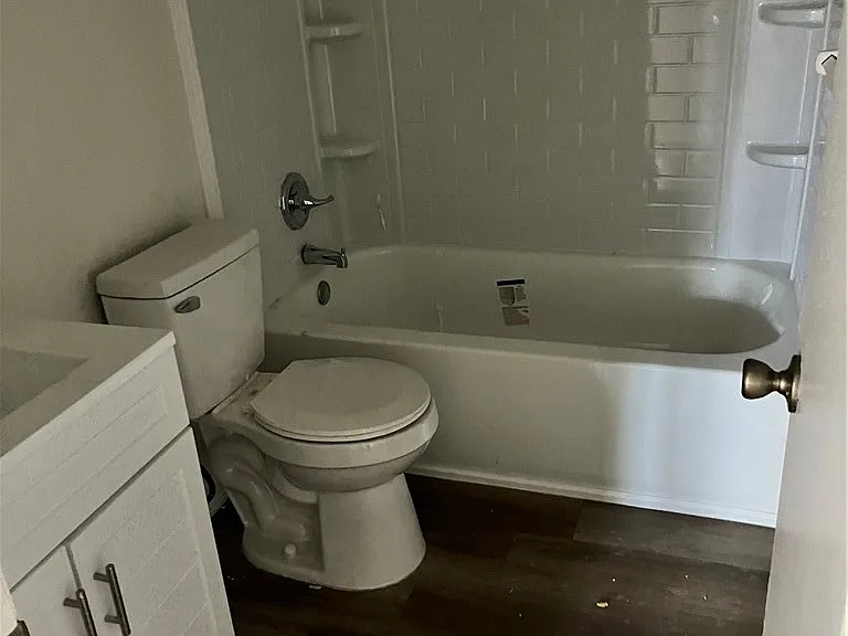 1801 Kent Dr — Photo 9