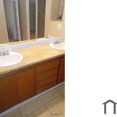 3 bed, 1160 sqft, $2,800 — Photo 3