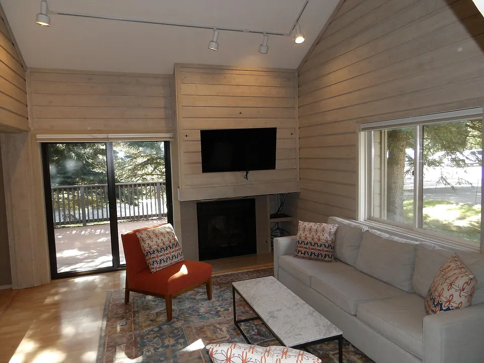 4106 Bluff Condo Dr