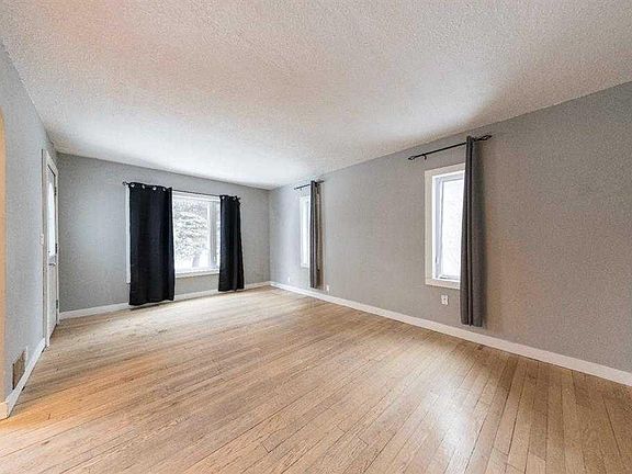 3rd image of 5223 N 50th St