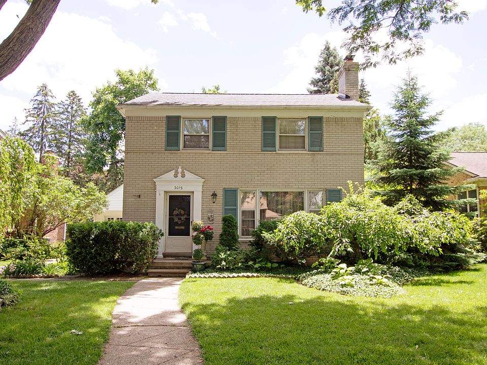 1st image of 3015 Guilford Dr