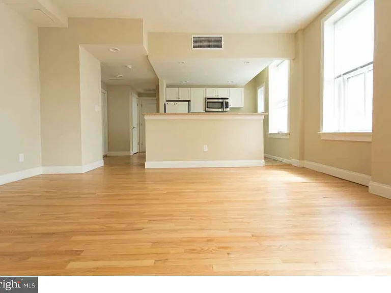 1100 Spruce St #2A — Photo 13