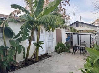 302 1/2 E Belle Ave, Bakersfield, CA 93308