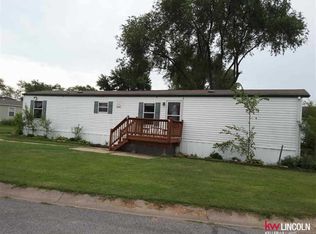 2910 Candlewood Ln, Lincoln, NE 68521