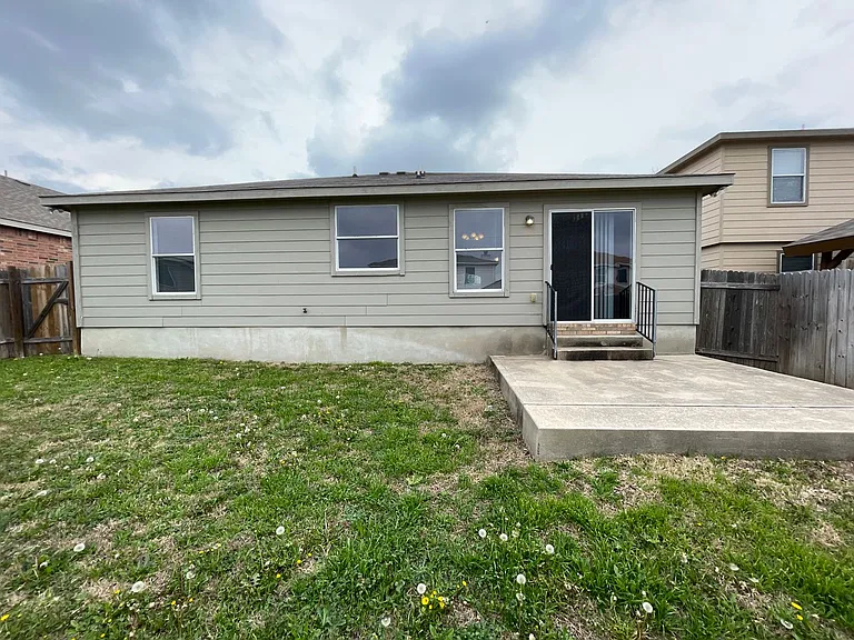 6600 Taree Loop — Photo 30
