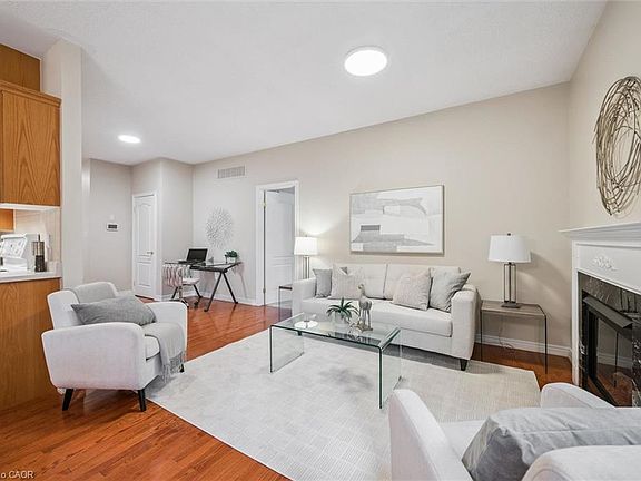 4th image of 100 Idle Creek Dr #9