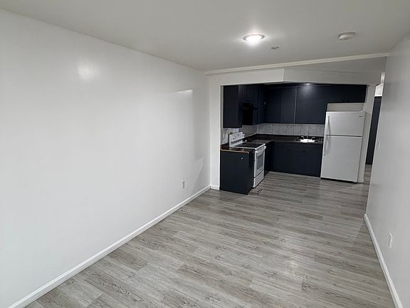 3rd image of 855 E 167th St #6C