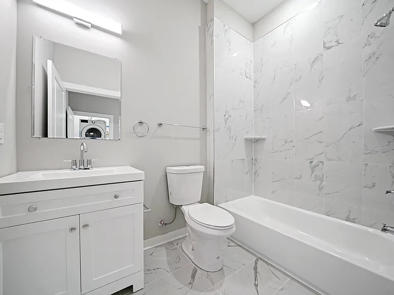 Studio Floor Plan Bathroom