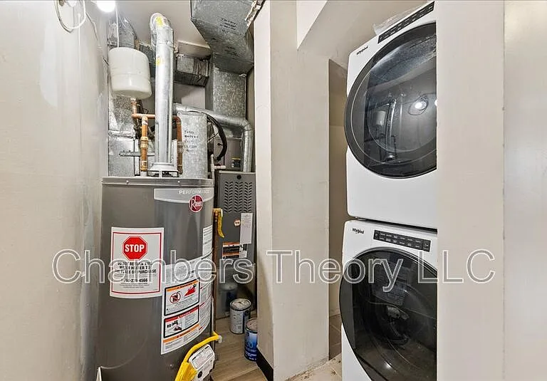 533 Florida Ave NW #2 — Photo 17