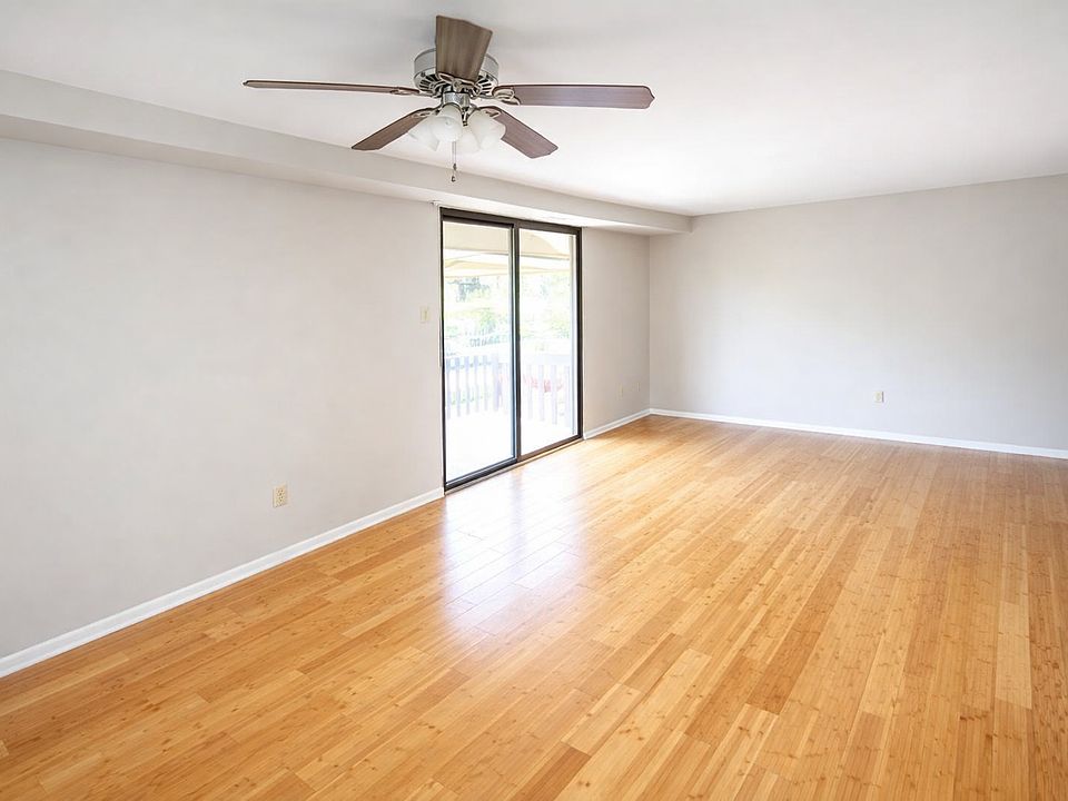 2 Bed/1 Bath (Unit 20)