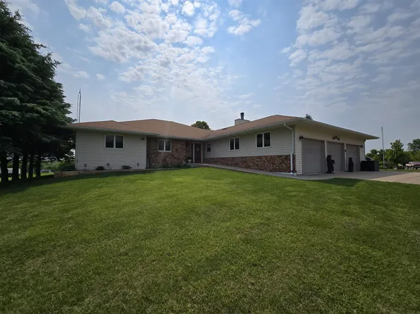 7A7 Broken Lance Ln, Apple River, IL 61001