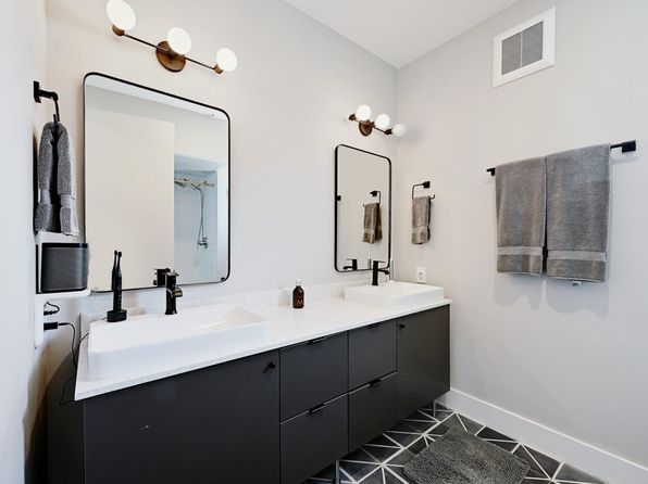 2709 E 5th St Unit 1206