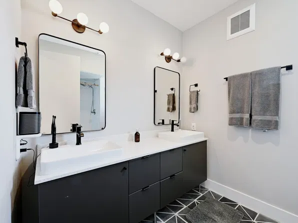 2709 E 5th St Unit 1206, Austin, TX 78702