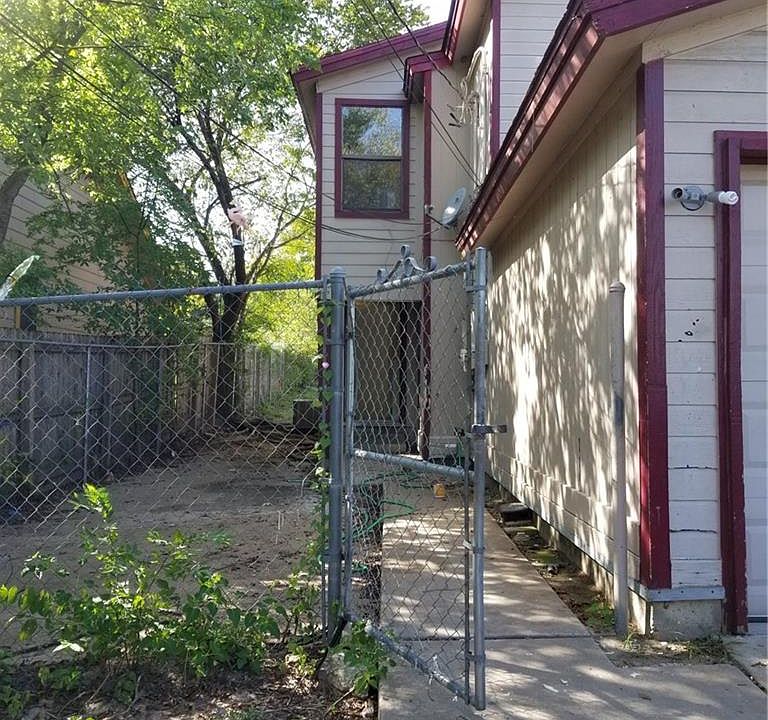 1st image of 7210 Bennett Ave #A