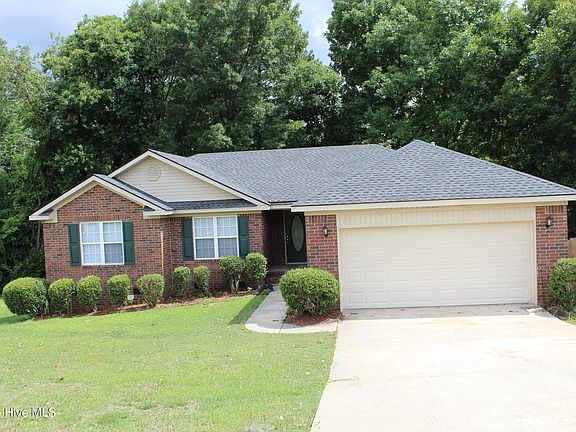 3rd image of 2514 Winterville Dr