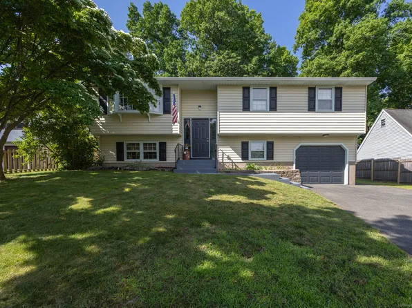 109 Pettit Drive, Meriden, CT 06451