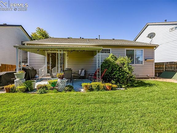 2nd image of 3721 Bison Ln