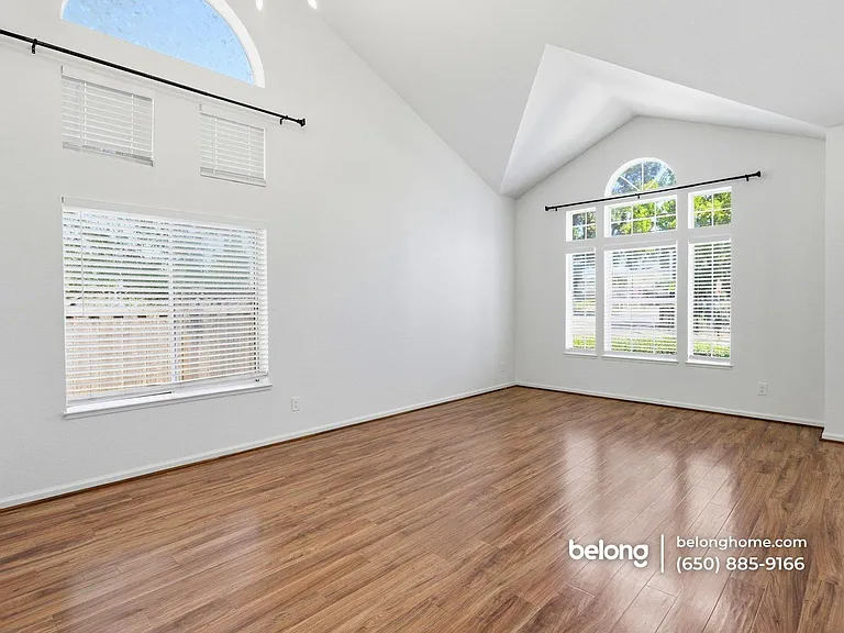 42983 Charleston Way — Photo 17