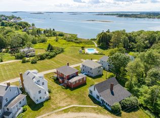 10 S Colony Branch Rd, Harpswell, ME 04079