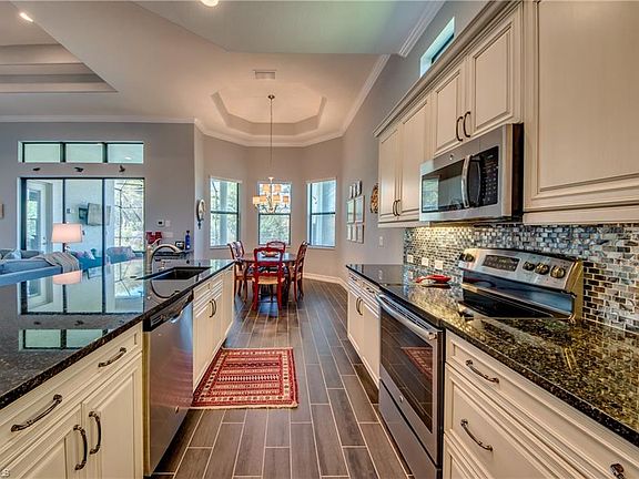 4th image of 11326 Hidalgo Ct