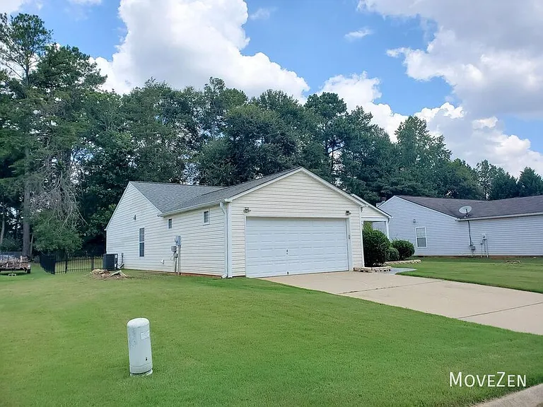 21 Reedy River Way — Photo 15