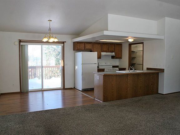 4th image of 215 N Cliff Ct