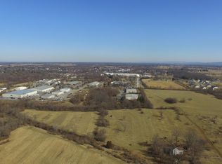 11 Lindey Ln, Berryville, VA