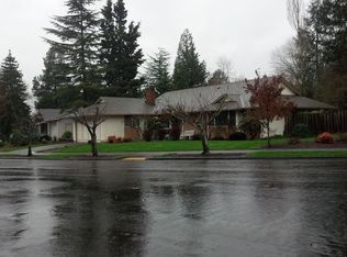 14415 NW Oak Hills Dr, Beaverton, OR