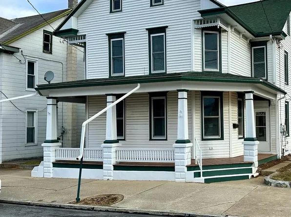 22-24 N Lincoln St, Palmyra, PA 17078