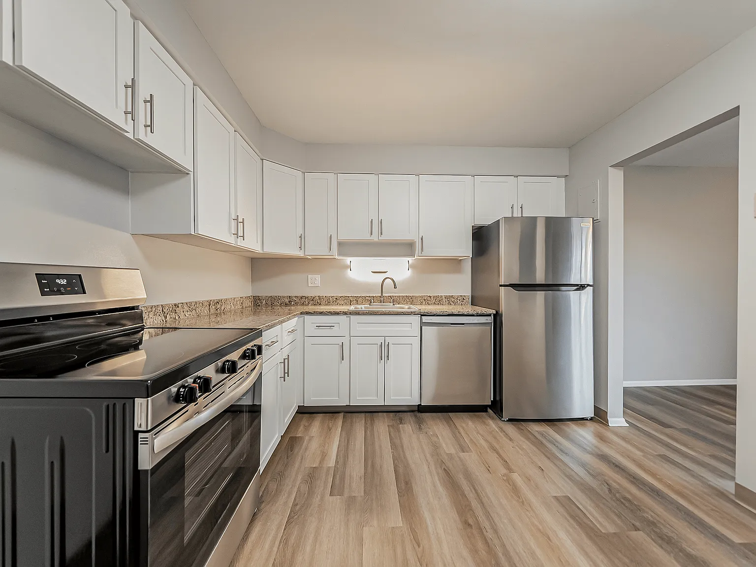Wynwood Apartments — Photo 2