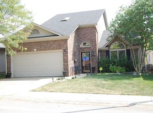 2065 Glade Ln, Lexington, KY 40513