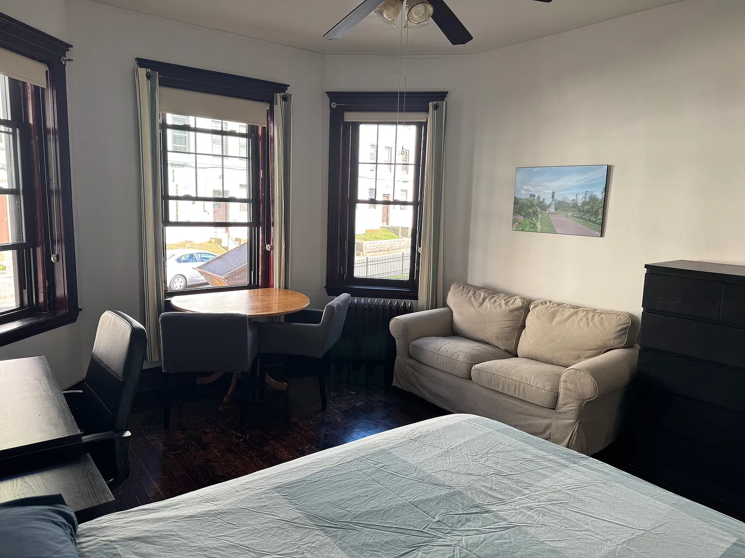 2 bed, 550 sqft, $2,550 — Photo 2