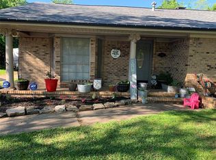2808 Tanglewood Dr, Commerce, TX 75428