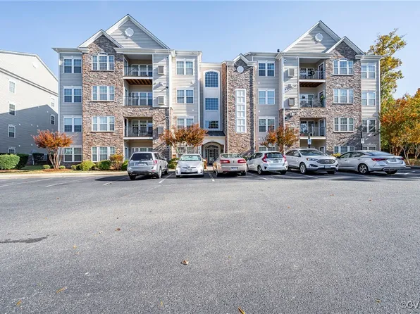 900 Westwood Village Way Unit 403, Midlothian, VA 23114