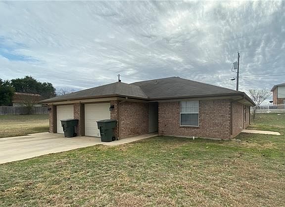 2nd image of 1608 Van Zanten Dr
