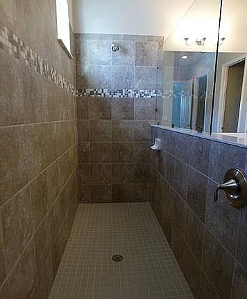 2nd image of 3019 Sunset Pointe Cir