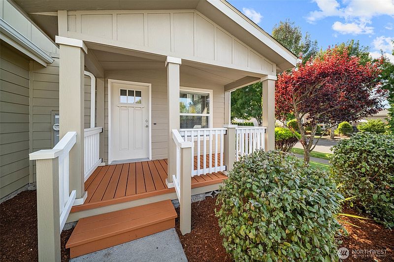 5th image of 4273 35th Avenue SE