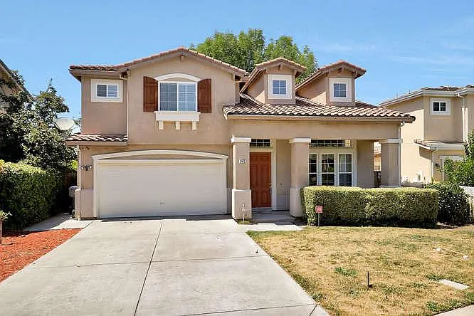 3443 Dominick Way photo 1