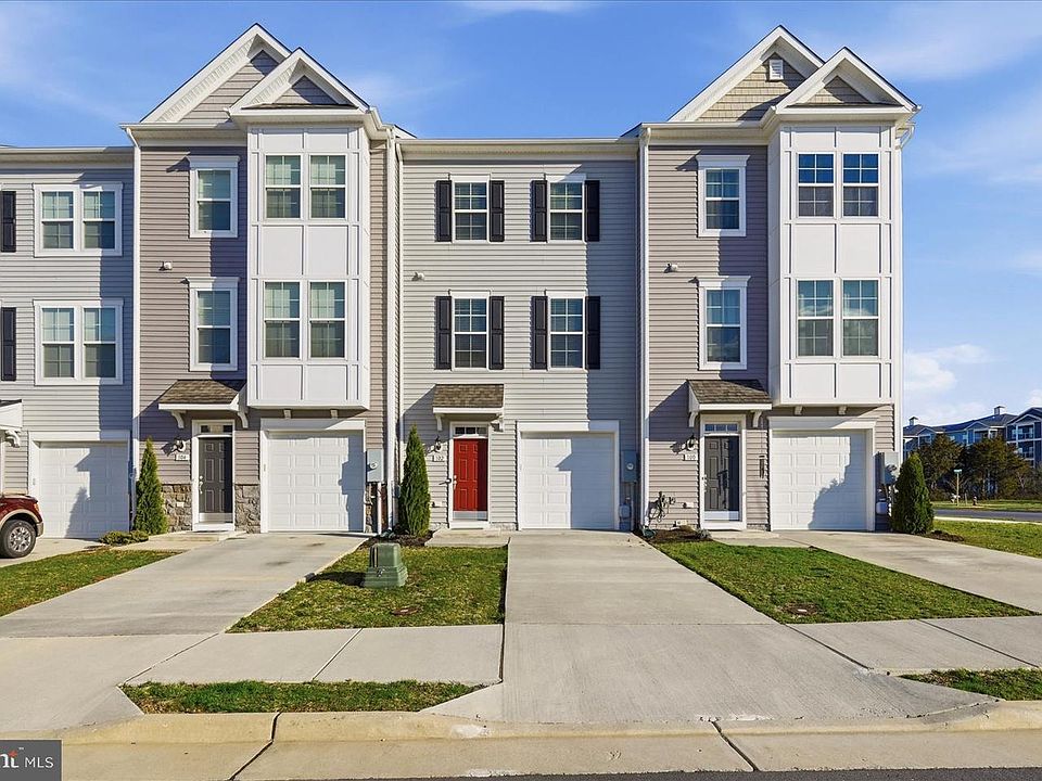1st image of 102 Stribling Way