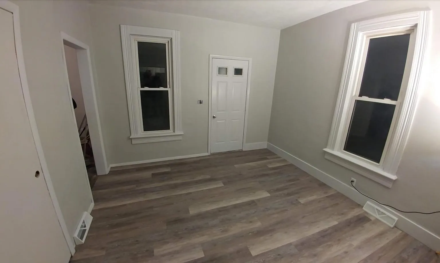 417 Hammond Ave — Photo 3