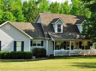 160 O Tara Woods Dr, Newnan, GA
