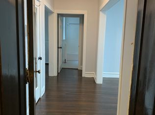 1409 W Greenleaf Ave #1S, Chicago, IL 60626