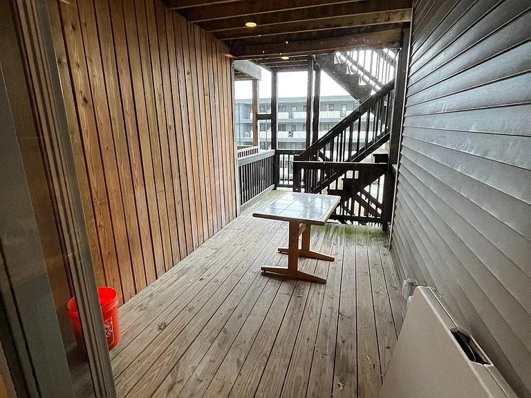 347 E 8th St #2 — Photo 17