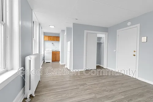 131 Allen St Photo 1
